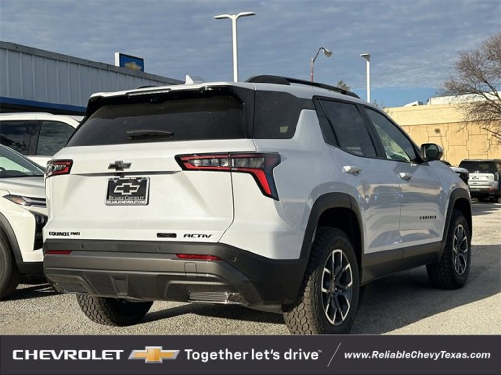 New 2026 Chevrolet Equinox Activ SUV
