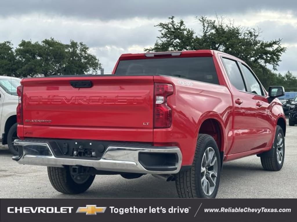 New 2026 Chevrolet Silverado 1500 LT Truck Crew Cab