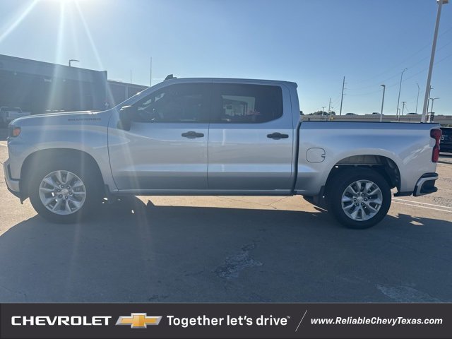 2022 Chevrolet Silverado 1500 Custom photo 4