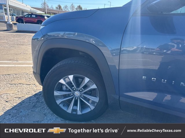 2026 Chevrolet Equinox LT photo 4