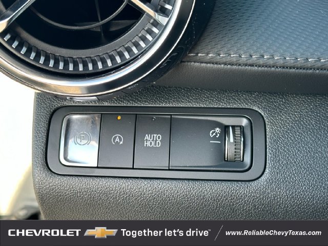2027 Chevrolet Equinox LT - Photo 24