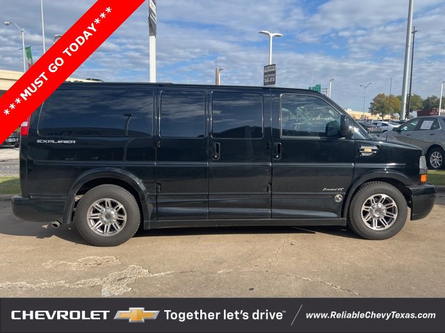 2019 Chevrolet Express Cargo 2500 Work Van photo 4