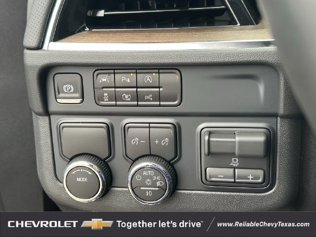 2026 Chevrolet Suburban High Country - Photo 22