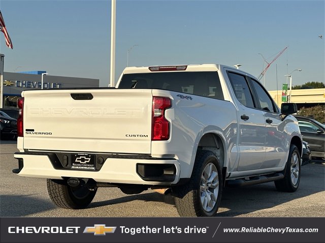 2021 Chevrolet Silverado 1500 Custom photo 4