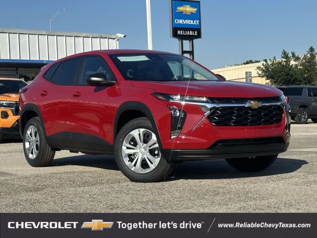 New 2026 Chevrolet Trax LS SUV