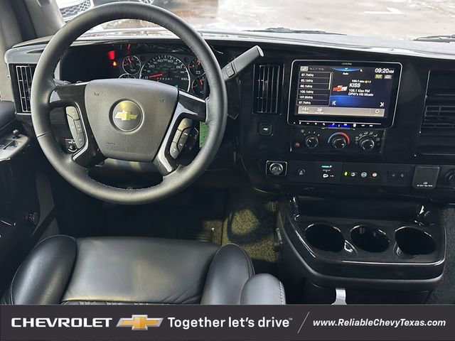2025 Chevrolet Express Cargo Work Van - Photo 12