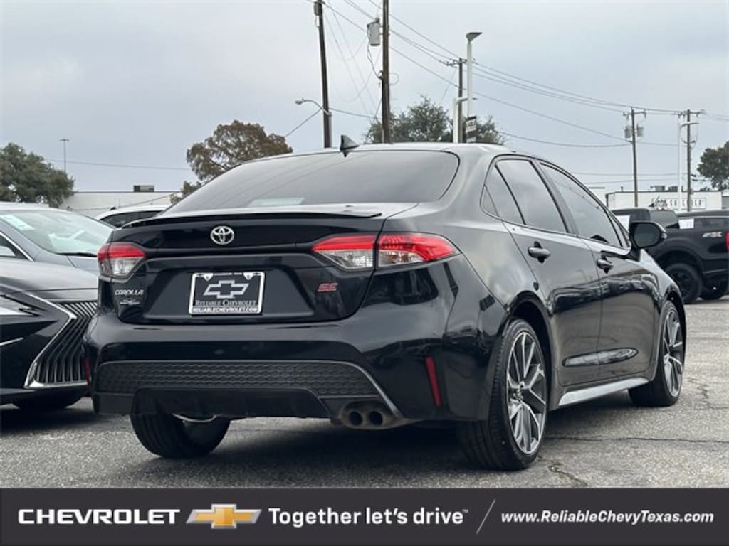 Used 2021 Toyota Corolla SE Sedan