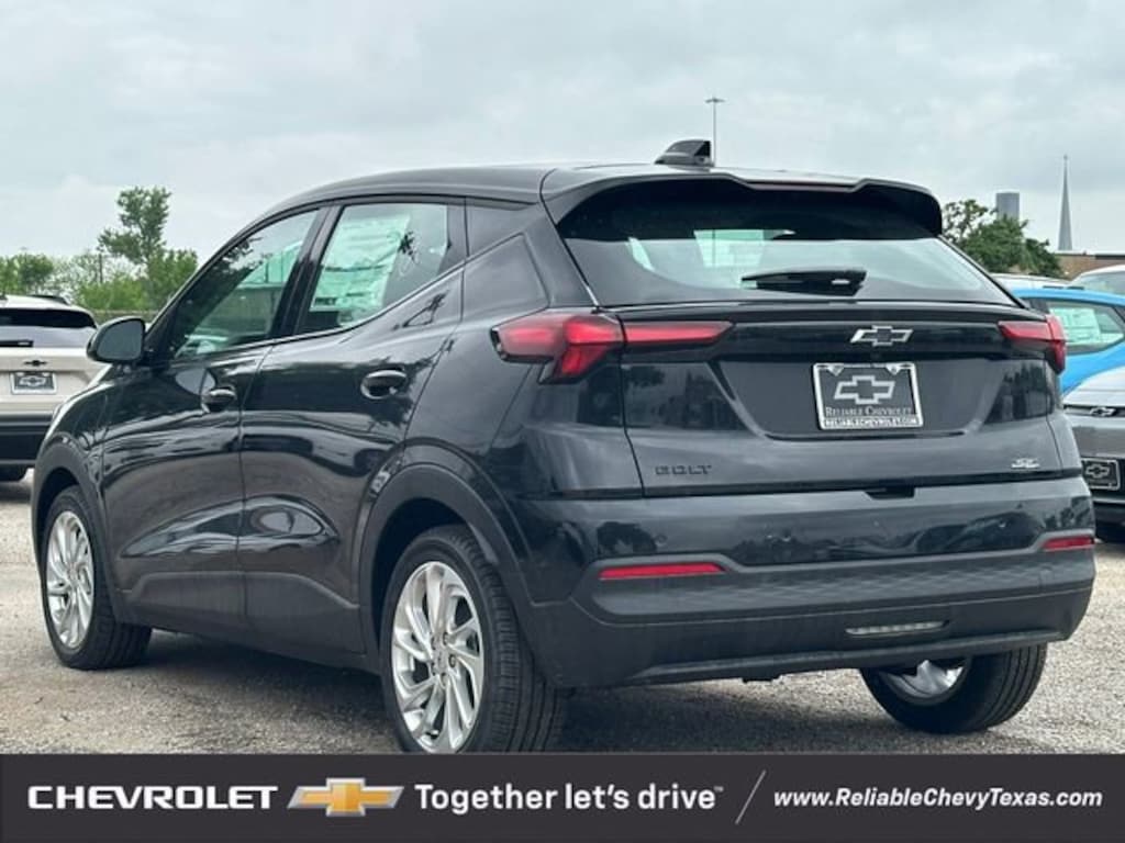 New 2027 Chevrolet Bolt LT SUV