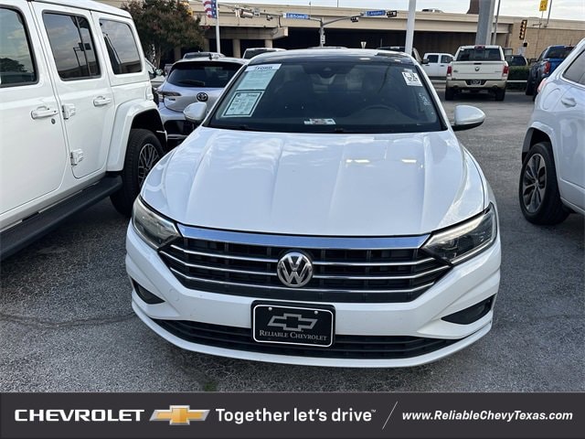Used 2019 Volkswagen Jetta SEL Premium with VIN 3VWG57BU3KM064006 for sale in Richardson, TX