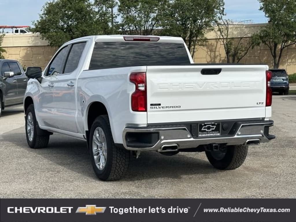 New 2026 Chevrolet Silverado 1500 LTZ Truck Crew Cab