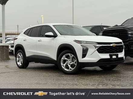 2025 Chevrolet Trax LS SUV