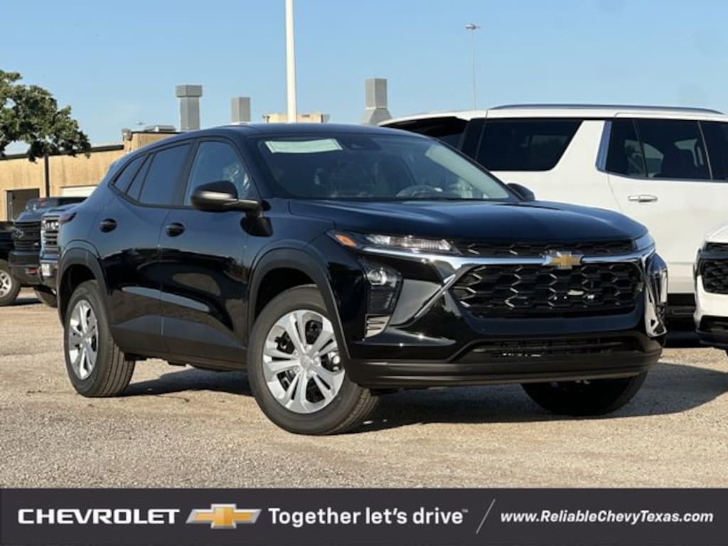 New 2026 Chevrolet Trax LS SUV