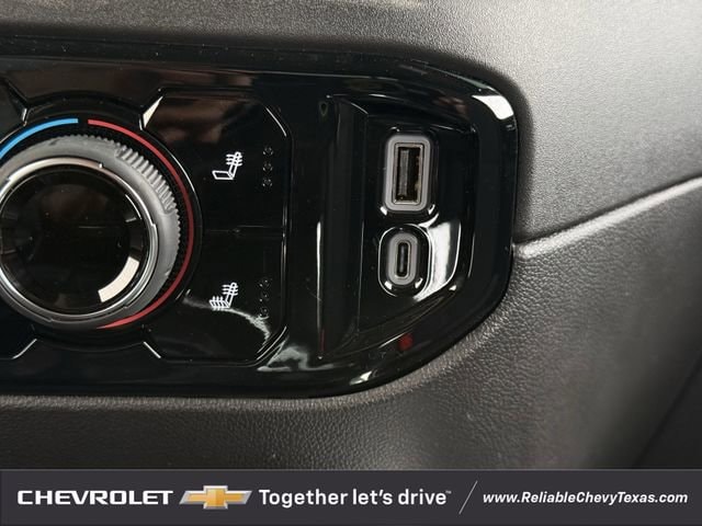 2025 Chevrolet Silverado 1500 RST - Photo 23