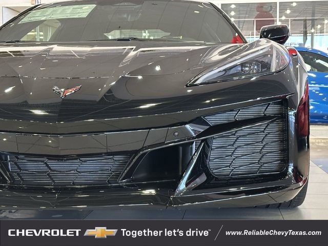 2025 Chevrolet Corvette 3LZ - Photo 8