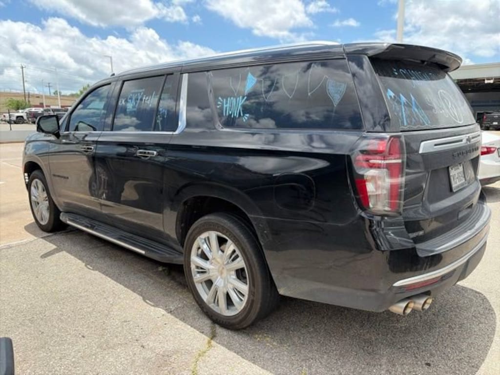 Used 2023 Chevrolet Suburban High Country SUV
