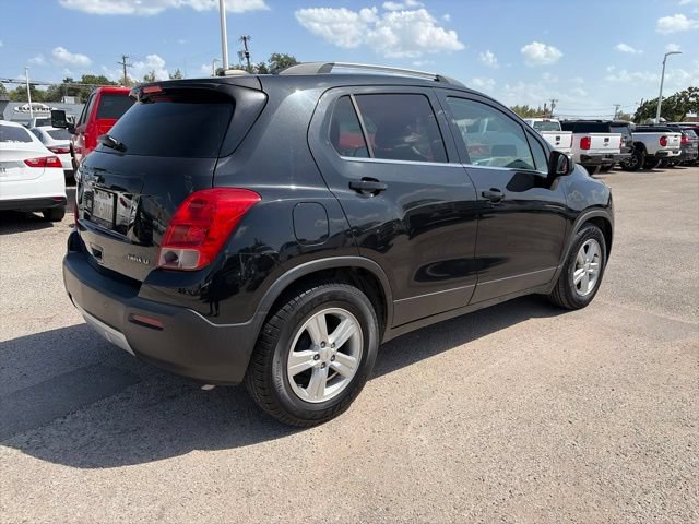 Used 2016 Black Granite Metallic Chevrolet LT image 4