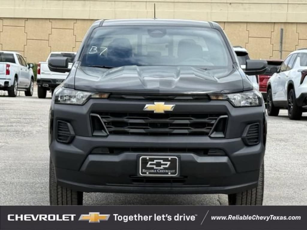 New 2026 Chevrolet Colorado WT Truck Crew Cab