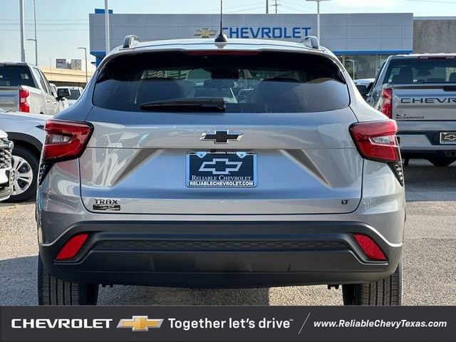 2026 Chevrolet Trax LT - Photo 7