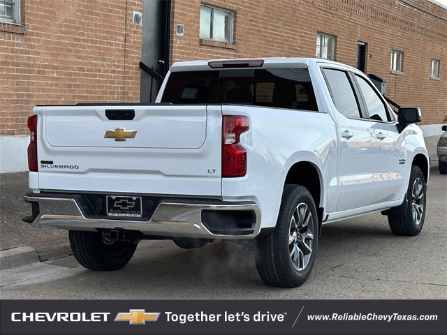 2025 Chevrolet Silverado 1500 LT photo 4
