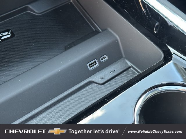 2026 Chevrolet Suburban High Country - Photo 19