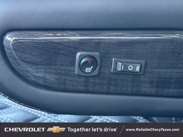 2025 Chevrolet Express Cargo Work Van - Photo 27