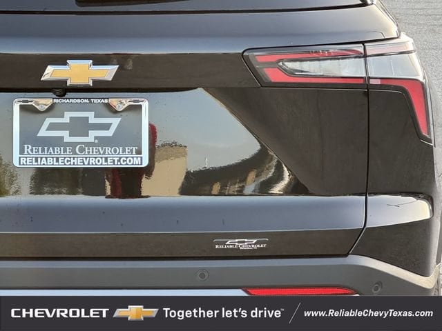 2027 Chevrolet Equinox LT - Photo 7