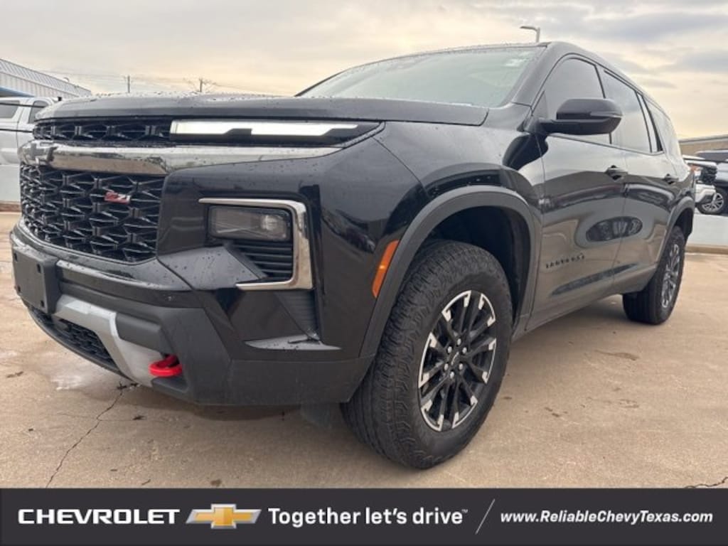 Certified 2025 Chevrolet Traverse Z71 SUV