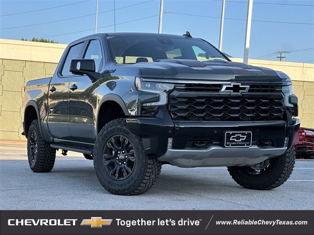 2025 Chevrolet Silverado 1500 ZR2 photo 2