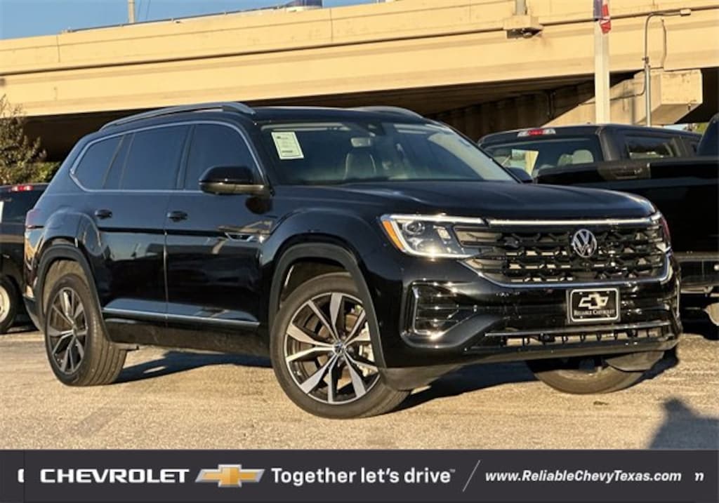 Used 2025 Volkswagen Atlas 2.0T SEL Premium R-Line SUV