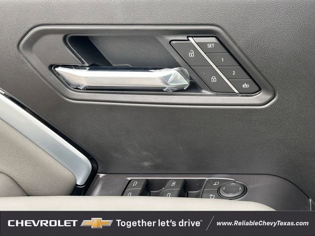 2026 Chevrolet Colorado ZR2 - Photo 25