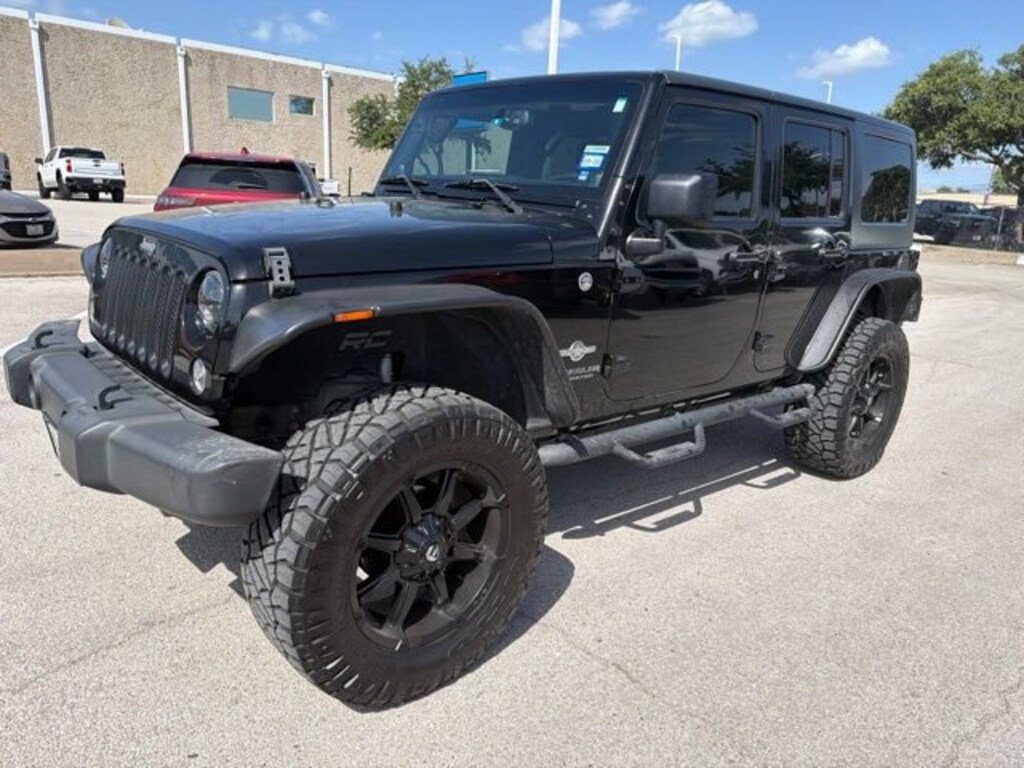 Used 2014 Jeep Wrangler Unlimited Freedom Edition SUV