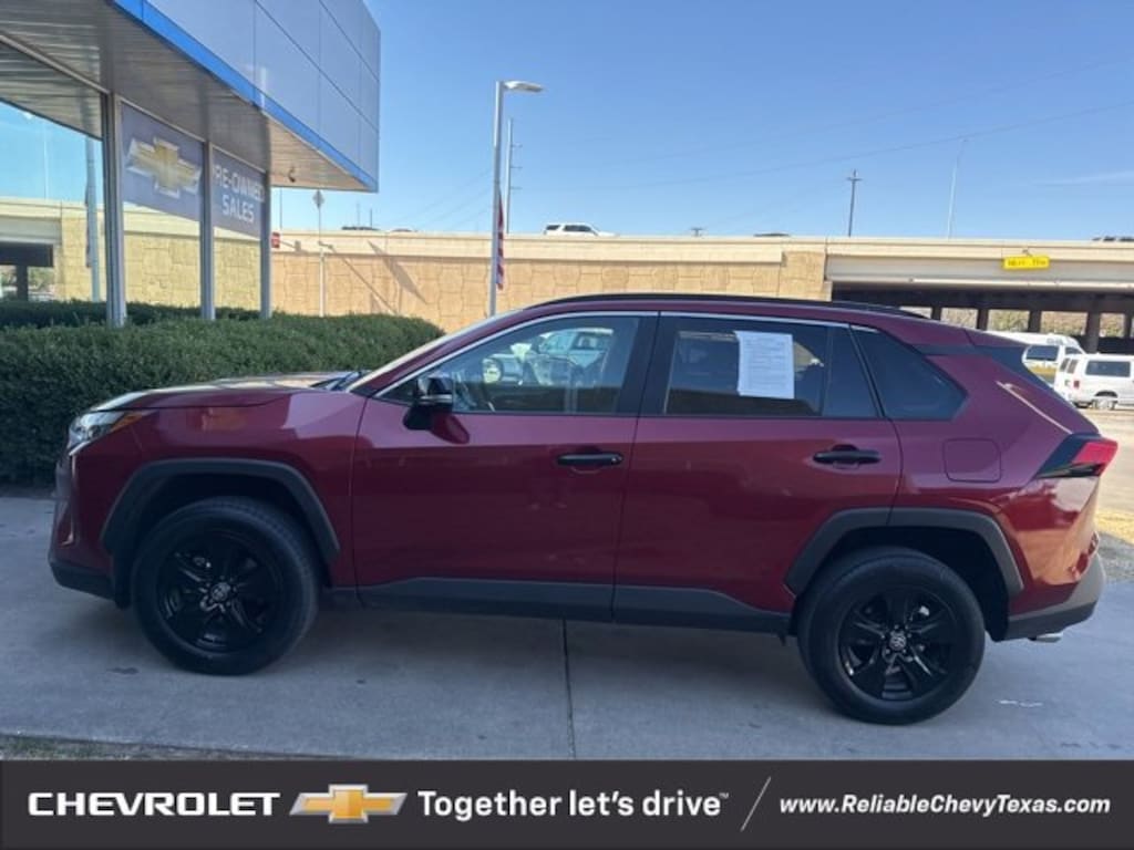 Used 2023 Toyota RAV4 XLE SUV