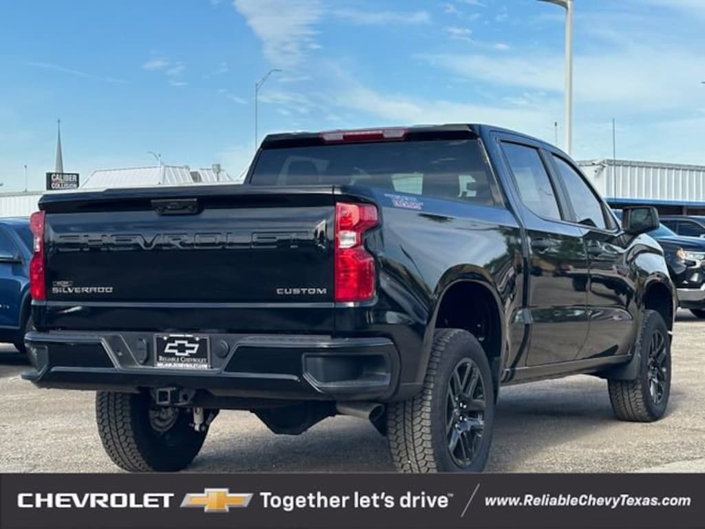 New 2026 Chevrolet Silverado 1500 Custom Trail Boss Truck Crew Cab