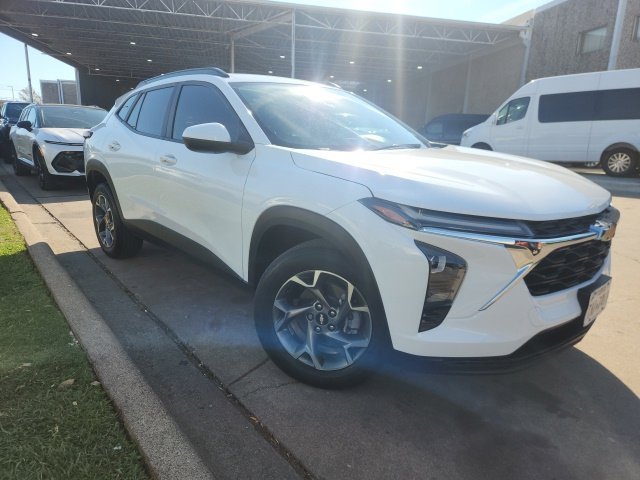 2024 Chevrolet Trax LT SUV