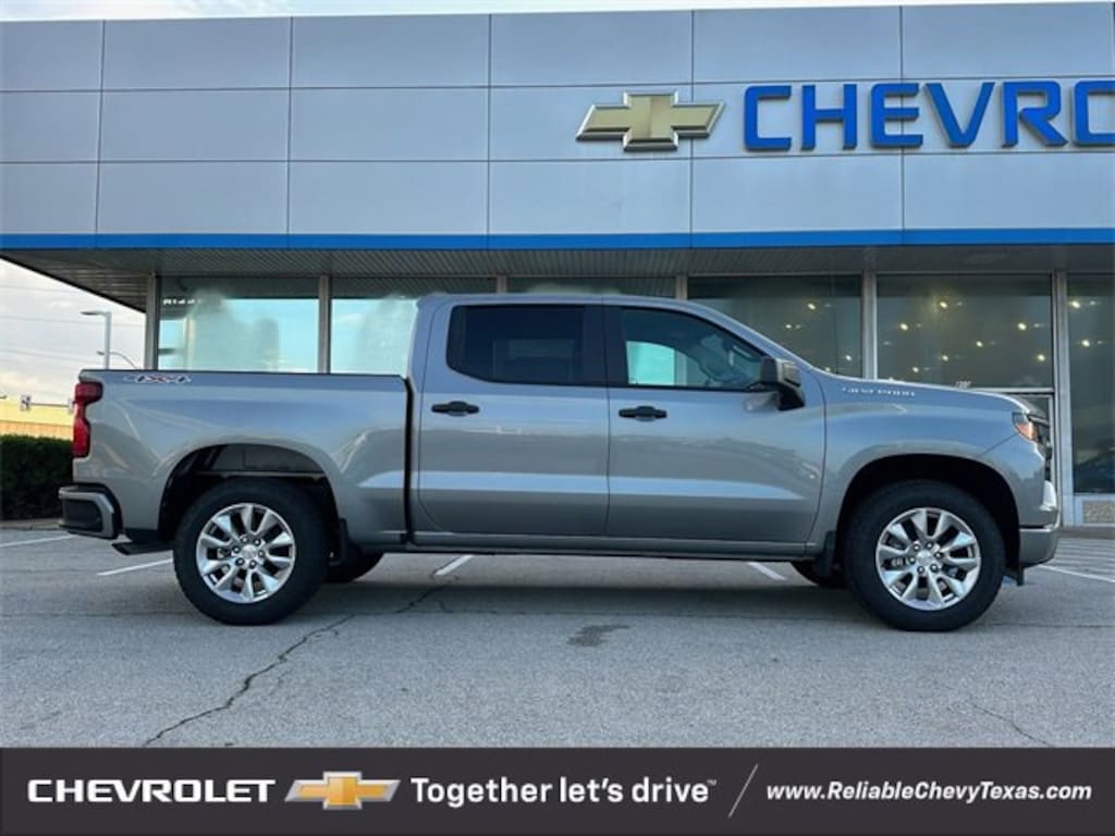 New 2026 Chevrolet Silverado 1500 Custom Truck Crew Cab