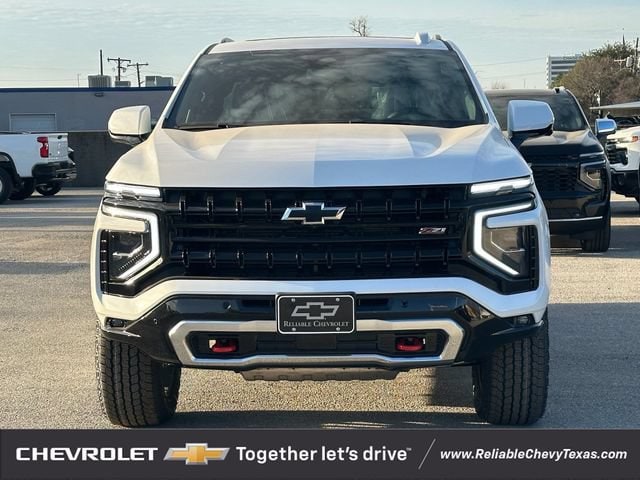 2026 Chevrolet Suburban Z71 - Photo 8