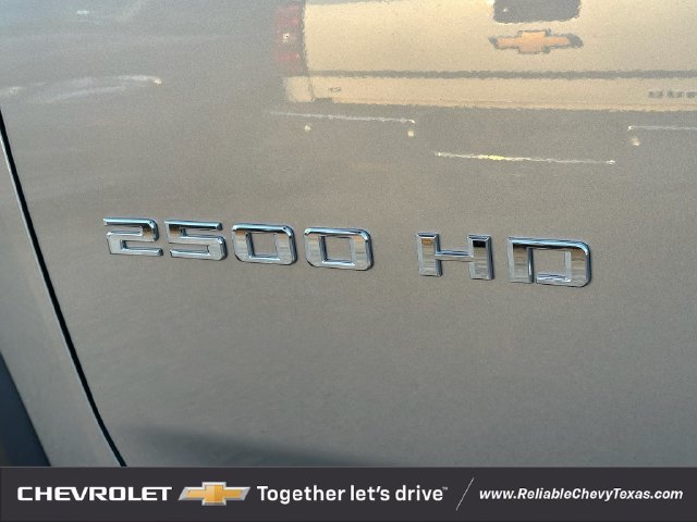 2026 Chevrolet Silverado 2500 HD ZR2 - Photo 10