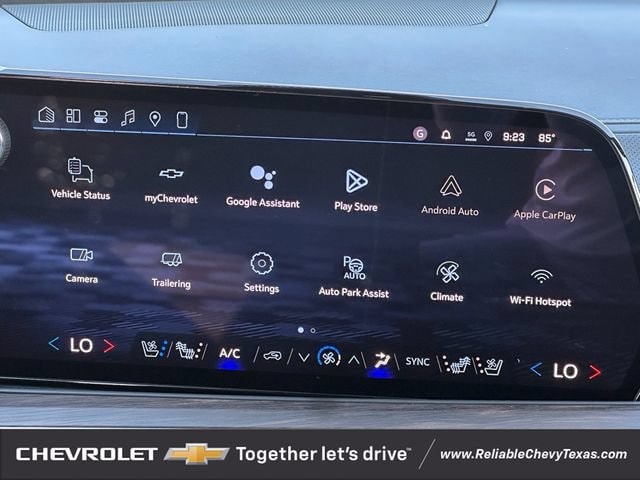 2026 Chevrolet Suburban Premier - Photo 13