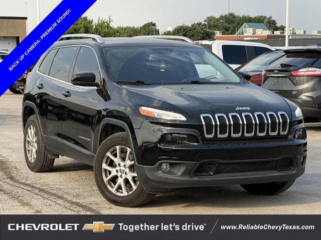 Used 2017 Jeep Cherokee Latitude with VIN 1C4PJMCS3HW564606 for sale in Richardson, TX