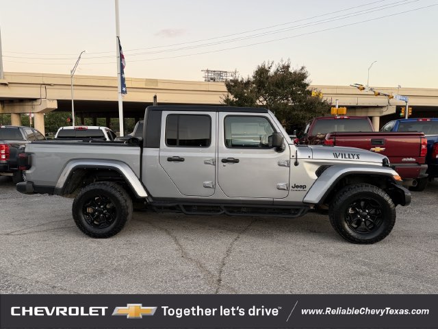 Used 2021 Jeep Gladiator Willys 4x4 Truck Crew Cab