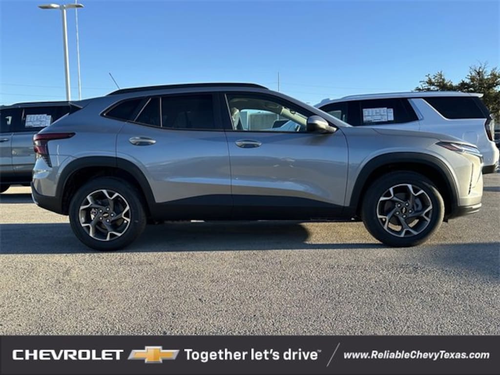 New 2026 Chevrolet Trax LT SUV