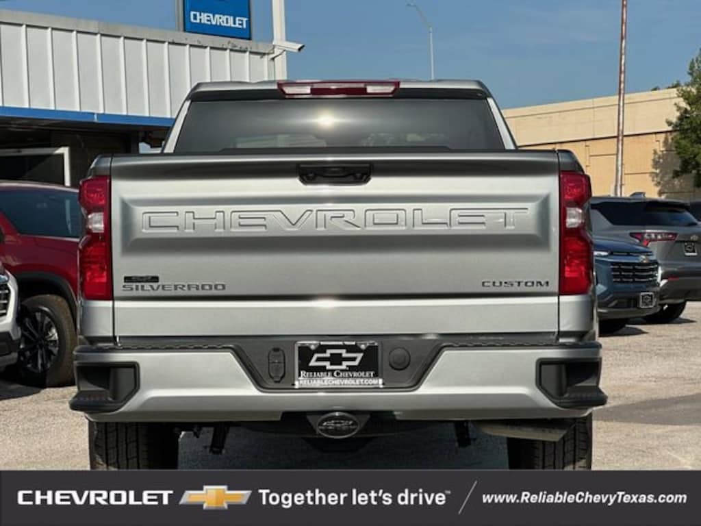 Used 2026 Chevrolet Silverado 1500 Custom Truck Crew Cab