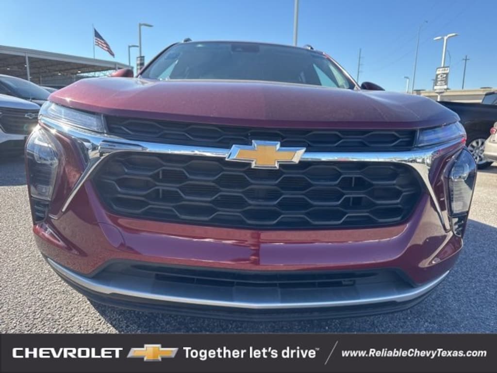Certified 2025 Chevrolet Trax LT SUV