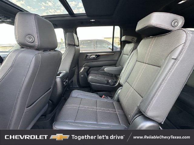 2026 Chevrolet Suburban High Country - Photo 28