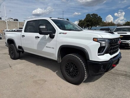 2026 Chevrolet Silverado 2500 HD ZR2 Truck Crew Cab