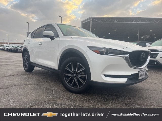 2017 Mazda CX-5 Grand Touring's photo