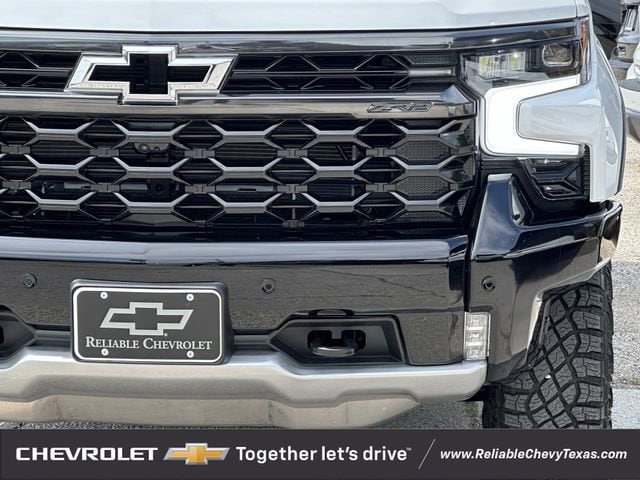 2026 Chevrolet Silverado 1500 ZR2 - Photo 9