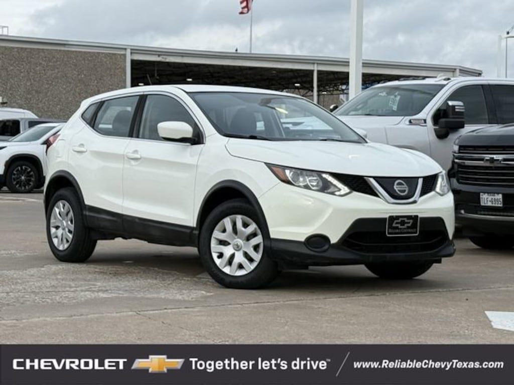 Used 2019 Nissan Rogue Sport S SUV