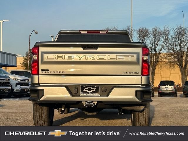 2026 Chevrolet Silverado 1500 Custom - Photo 5
