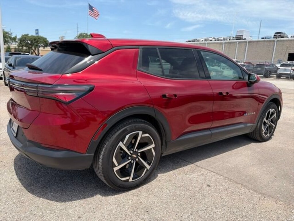 Used 2025 Chevrolet Equinox EV LT SUV